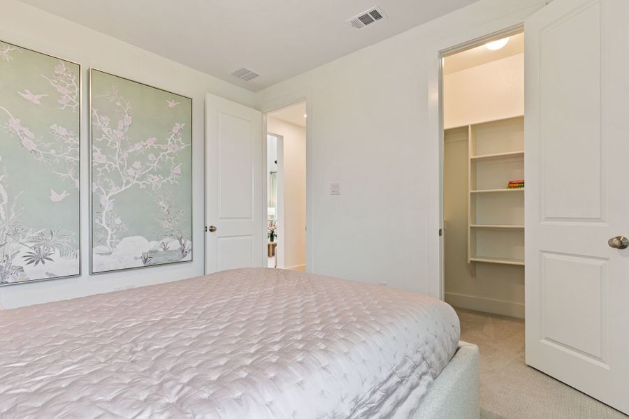 American Legend Homes' 40' model in Wellington - Secondary Bedroom American Legend Homes' 40' model in Wellington - Secondary Bedroom