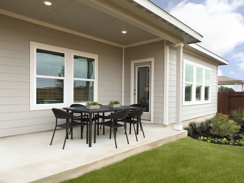 Exterior details of a home in Butler Farms - Reserve Collection, Liberty Hill (Image 5).