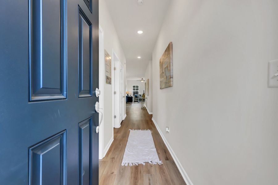 Darcy II - Front Entrance