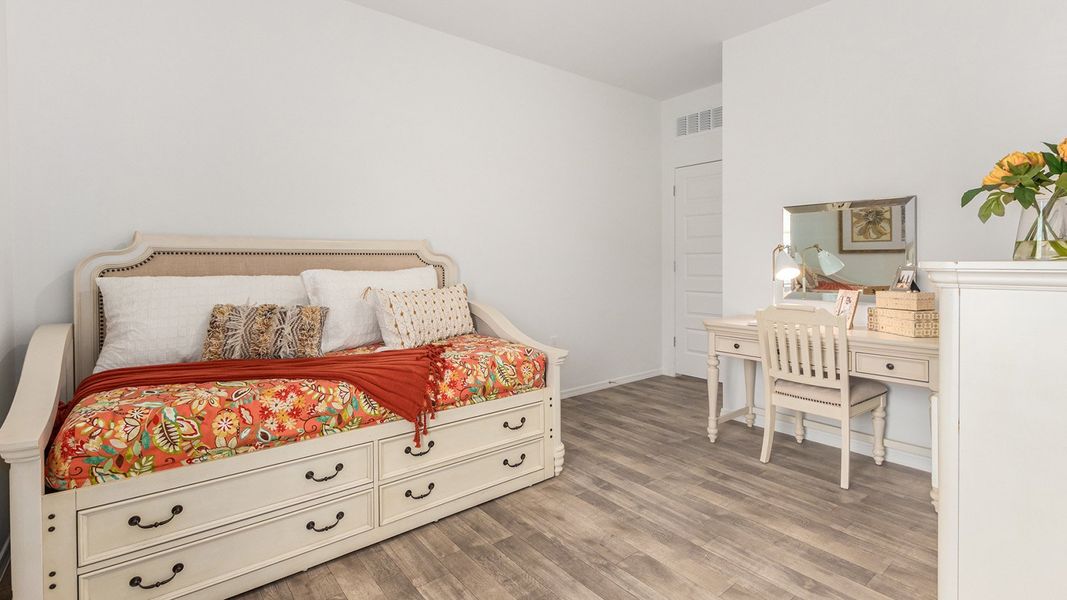 Furnished interior in a model home at Roadrunner Estates in Tucson (Image 32).