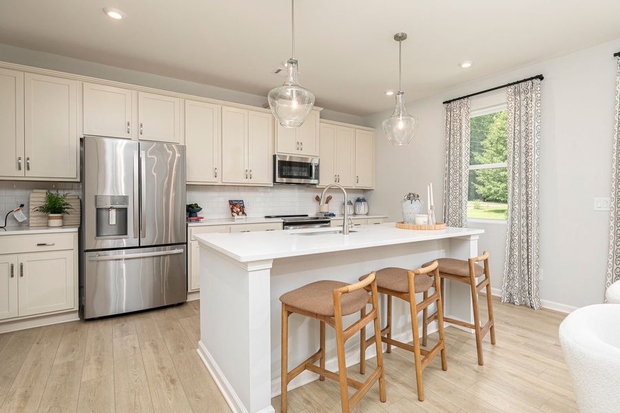 Open and spacious main-level, perfect for entertaining Open and spacious main-level, perfect for entertaining