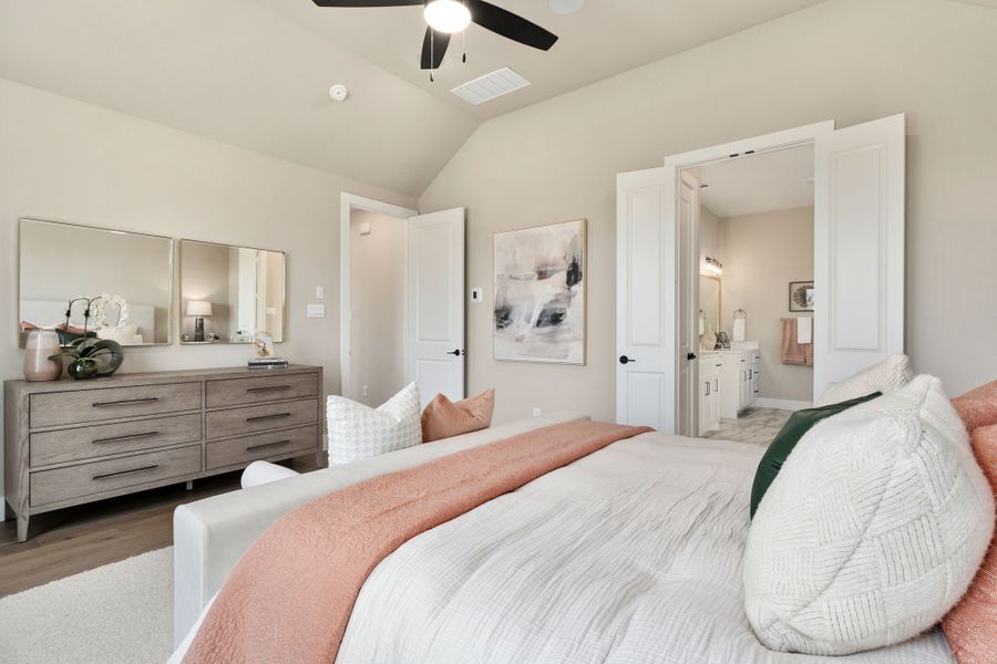 Plan 1687 North Sky 65s Main Bedroom Photo by American Legend Homes