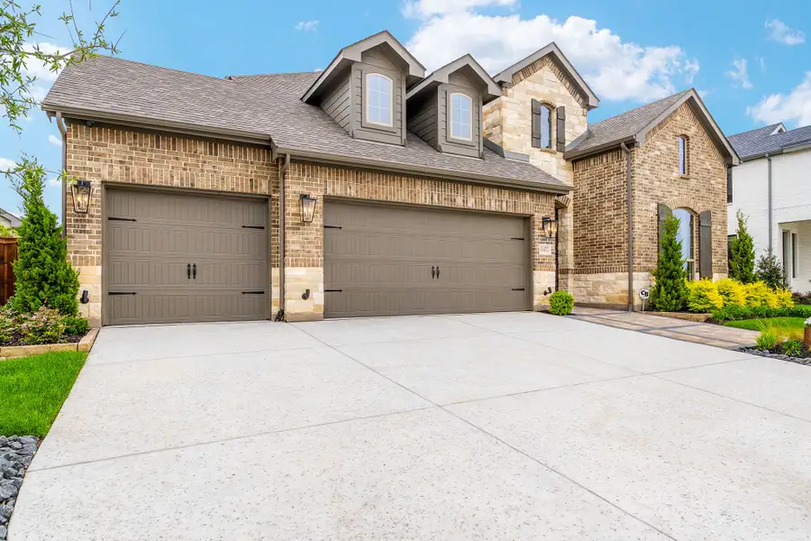 American Legend Homes 50' model in Wellington - Front Elevation American Legend Homes 50' model in Wellington - Front Elevation