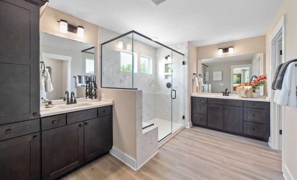 Furnished interior in a model home at The Greens at Springlake in York (Image 16).