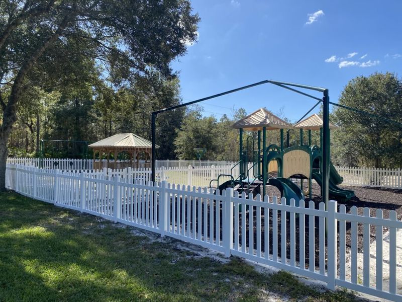 Community amenity available to residents of Pine Ridge in Beverly Hills (Image 3).