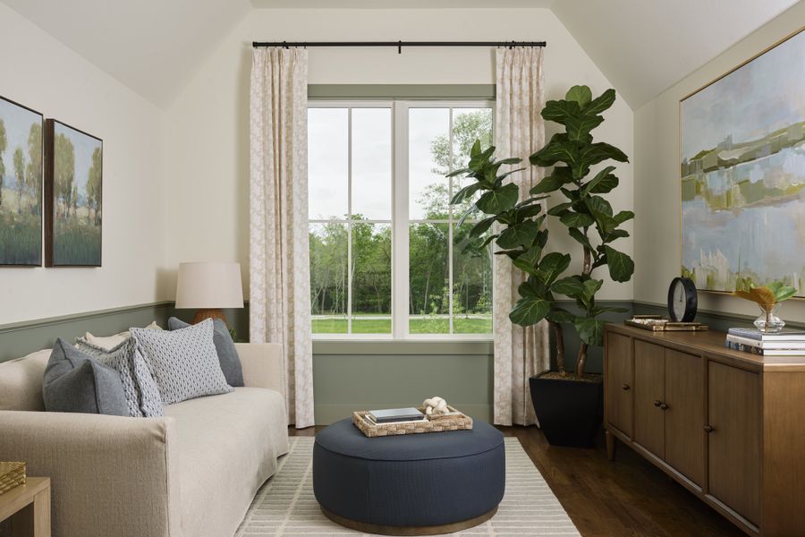 Furnished interior in a model home at Custer Ridge Estates in Allen (Image 38).
