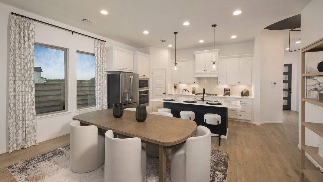 Furnished interior in a model home at Austin Point 40' in Richmond (Image 9).