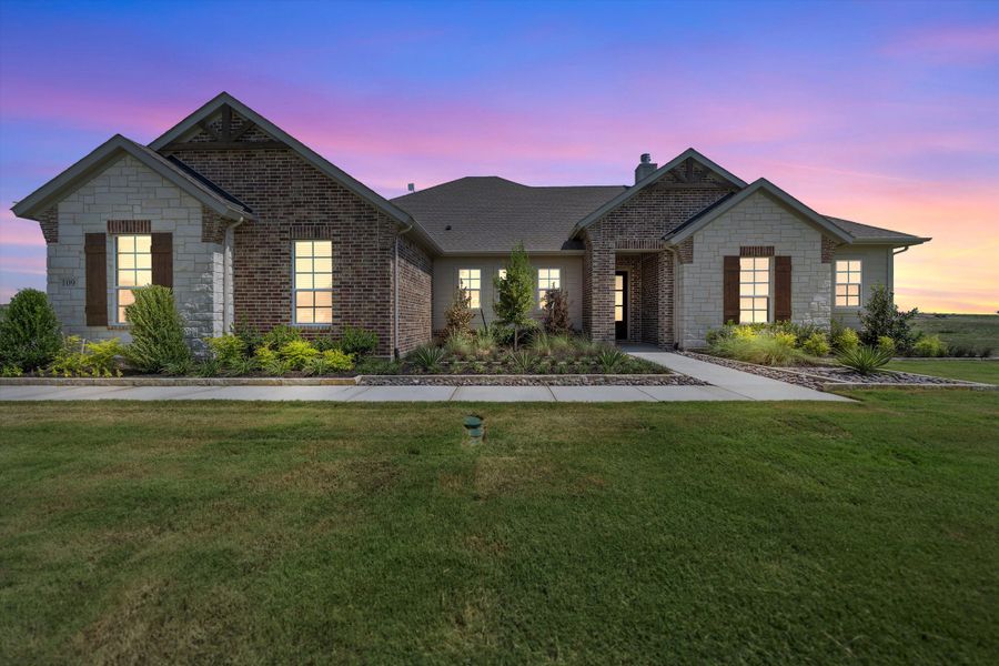 Front exterior of a home in the Hillview Addition community, located in Decatur, TX (Image 1).