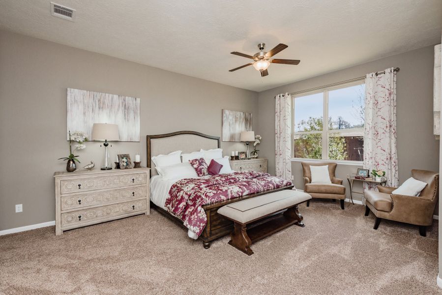 Furnished interior in a model home at Vintage Farms in Brenham (Image 5).