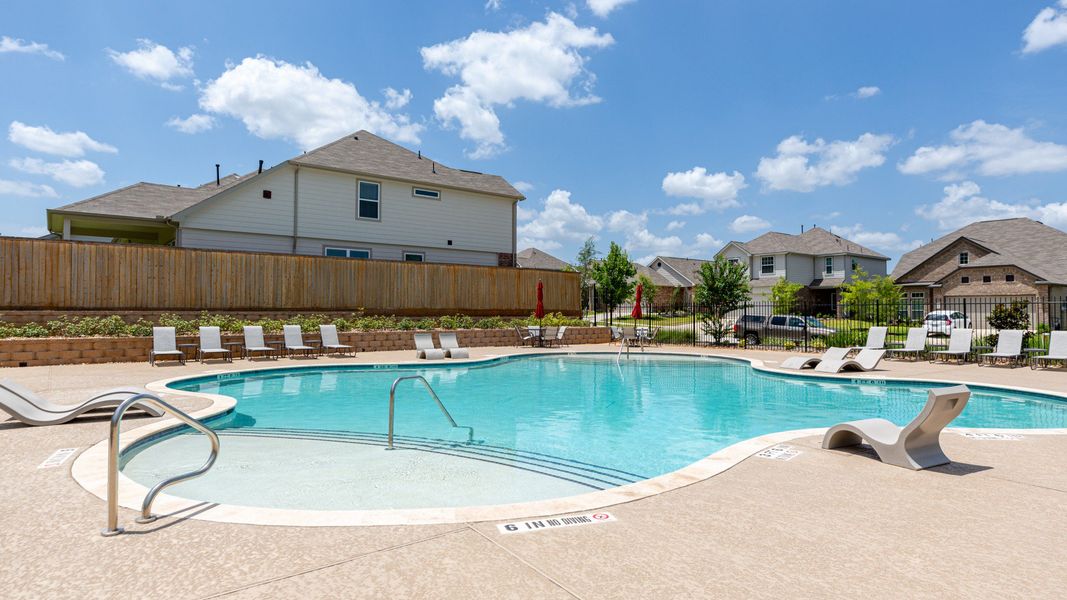 Madison Bend Community Swimming Pool