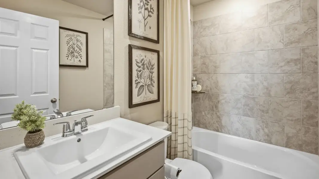 Furnished interior in a model home at Hidden Trails in Belton (Image 40).