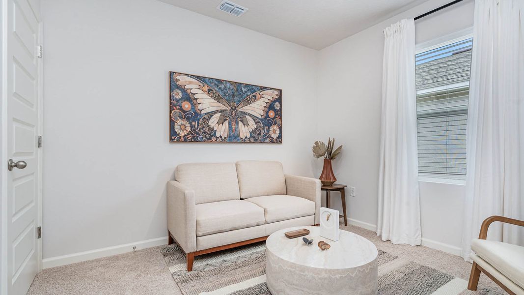 Furnished interior in a model home at Okeechobee Spot Lots in Okeechobee (Image 15).