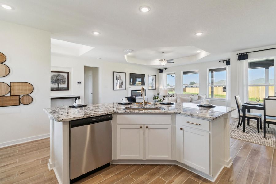 1651 Vista View - Madison - Bonita Vista Model - Kitchen 1651 Vista View - Madison - Bonita Vista Model - Kitchen