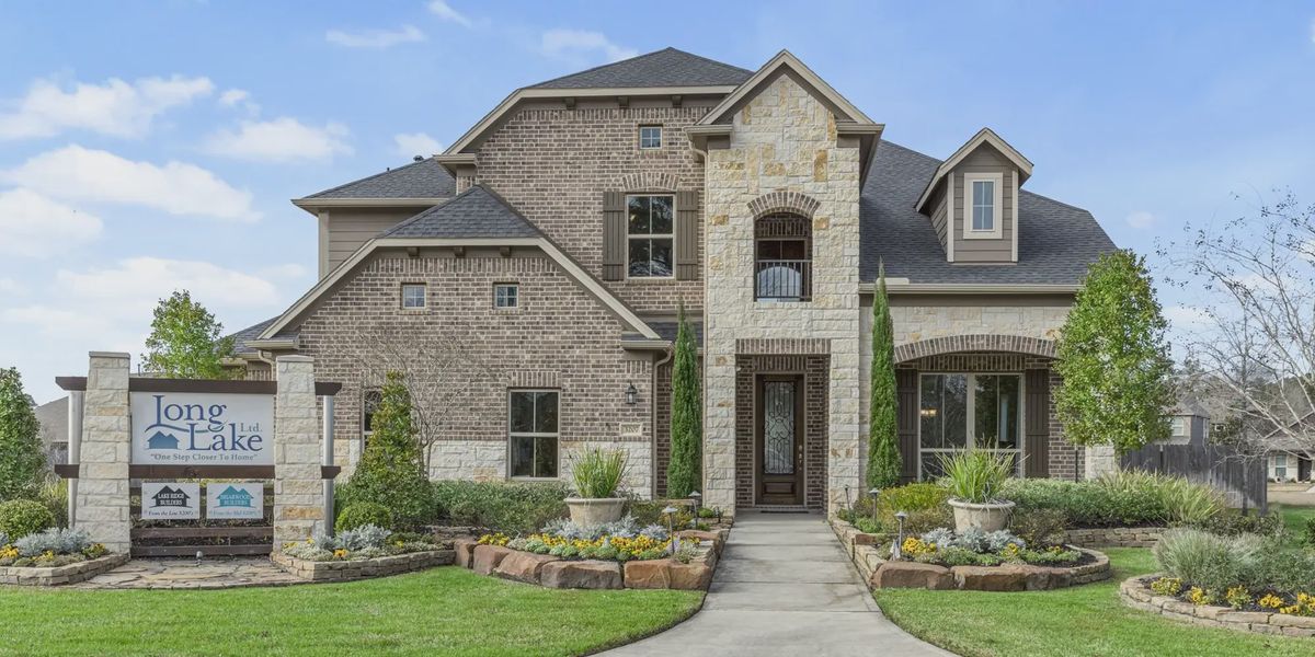 Front exterior of a home in the Barton Creek Ranch community, located in Conroe, TX (Image 17). Front exterior of a home in the Barton Creek Ranch community, located in Conroe, TX (Image 17).