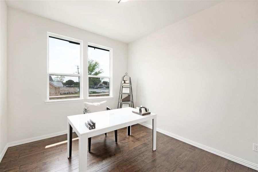 Image 45 of the University Place community in Dallas, TX.