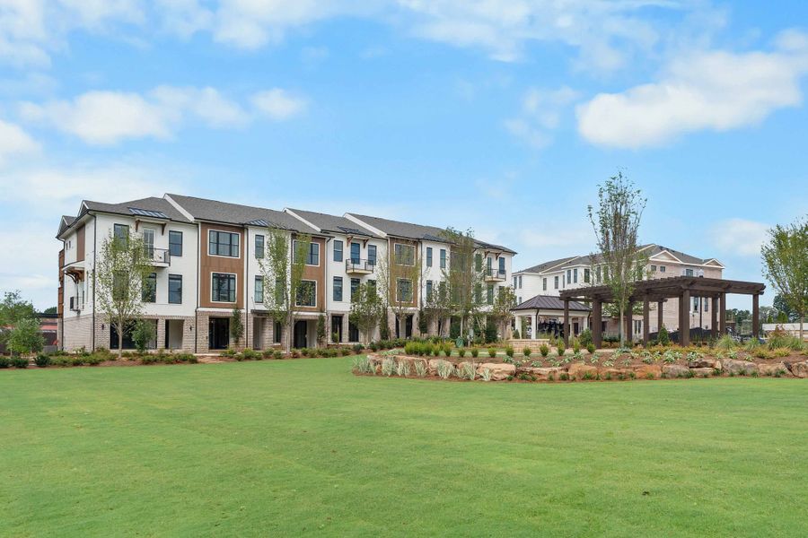 Image 16 of the IveyBrooke community in Alpharetta, GA.