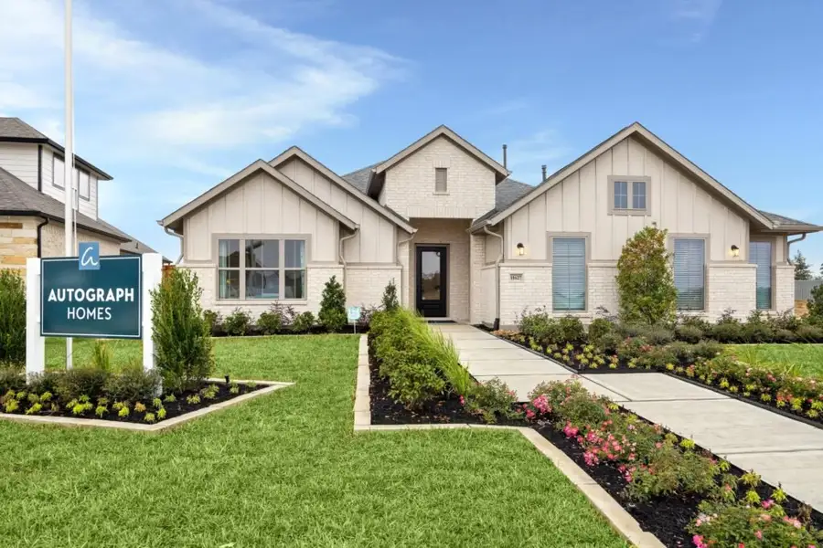 Front exterior of a home in the Sundance Cove community, located in Crosby, TX (Image 3).