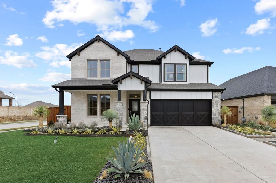 Front exterior of a home in the Ventana community, located in Fort Worth, TX (Image 3).
