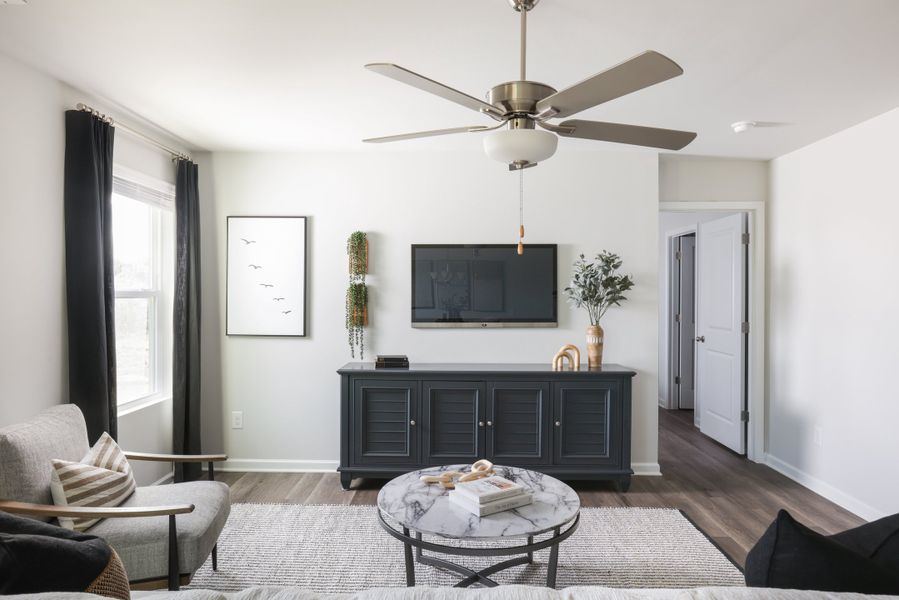 Squires Run Village New Homes in Richlands, NC.  - Slide 8