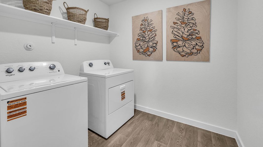 Furnished interior in a model home at Sonoma Oaks in Fredericksburg (Image 25).