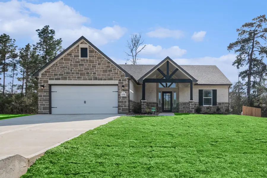 Front exterior of a home in the Oakwood Ranch community, located in Willis, TX (Image 3). Front exterior of a home in the Oakwood Ranch community, located in Willis, TX (Image 3).