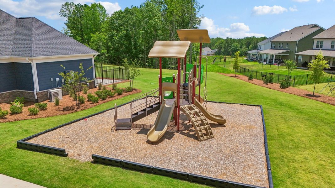 Lakeside Glen Community Amenity -  Playground
