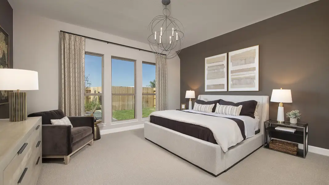 Furnished interior in a model home at Everly 45' in Hockley (Image 9).