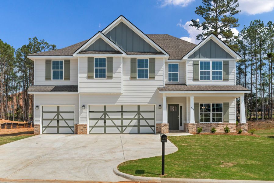 Front exterior of a home in the Juliette Crossing community, located in Forsyth, GA (Image 27).