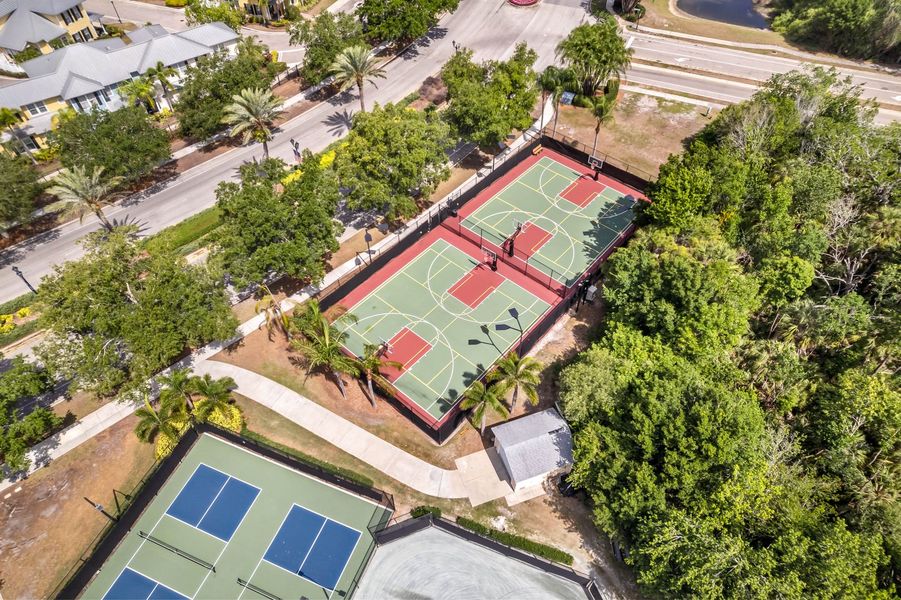 Community amenity available to residents of Compass Pointe in Apollo Beach (Image 15). Community amenity available to residents of Compass Pointe in Apollo Beach (Image 15).