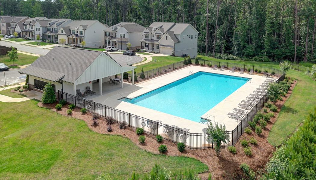 Community amenity available to residents of Crofton Place Enclave in Snellville (Image 16).