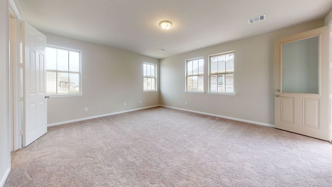 Image 29 of the Lakeshore at Towne Lake Townhomes community in Cypress, TX.