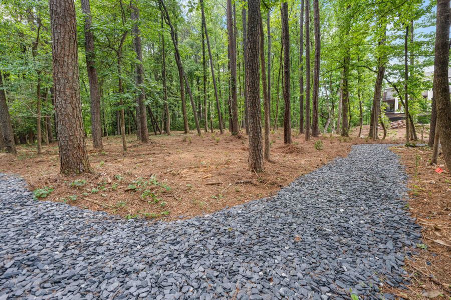 Natural surroundings and green spaces near Byers Park in Alpharetta, GA (Image 44).