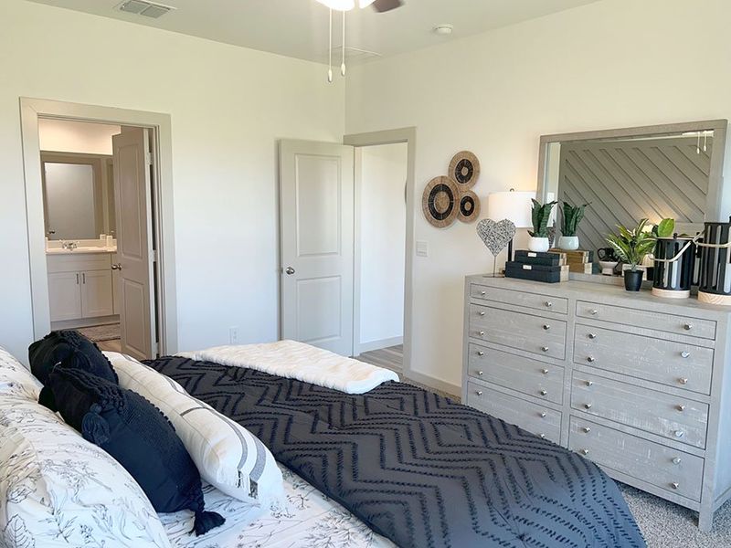 Furnished interior in a model home at Allen Farms in Lubbock (Image 13).