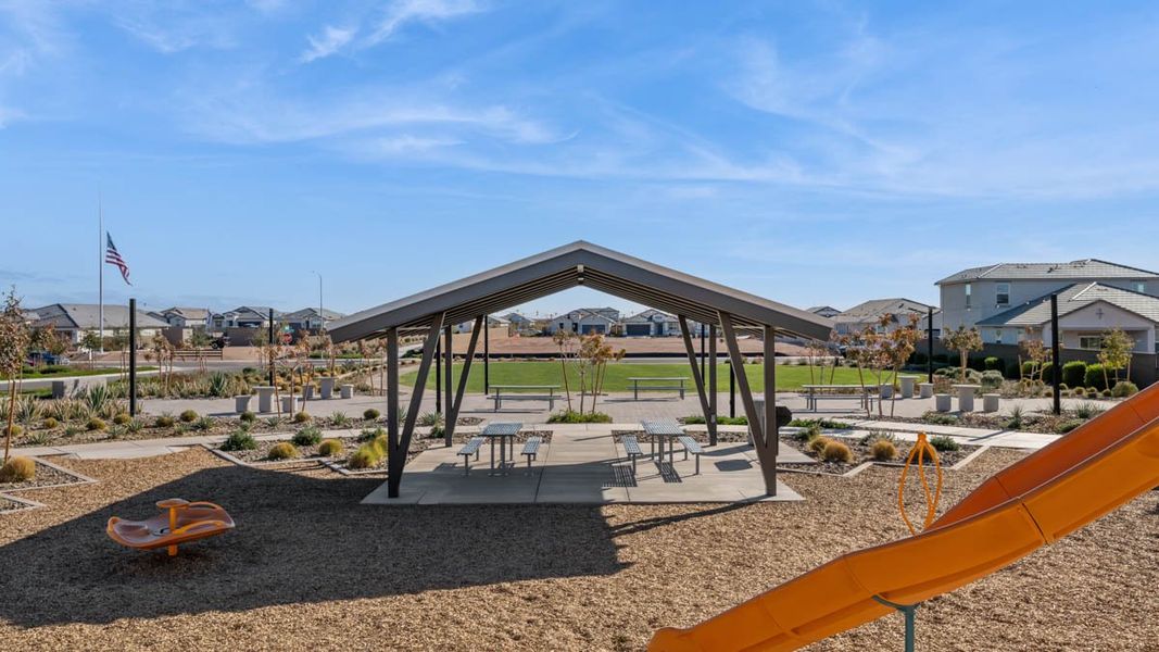 Community amenity available to residents of Radiance at Superstition Vistas in Apache Junction (Image 28).