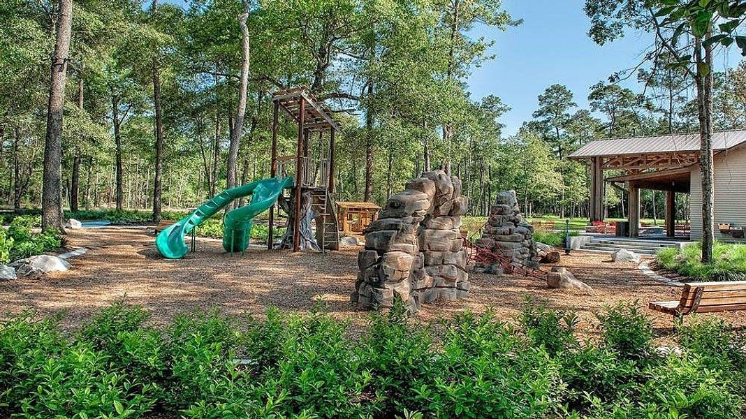 Community amenity available to residents of The Groves in Humble (Image 7).