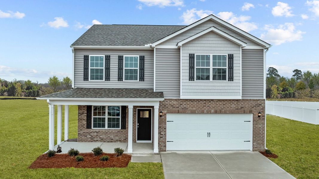 Front exterior of a home in the Chicod Landing community, located in Greenville, NC (Image 4).