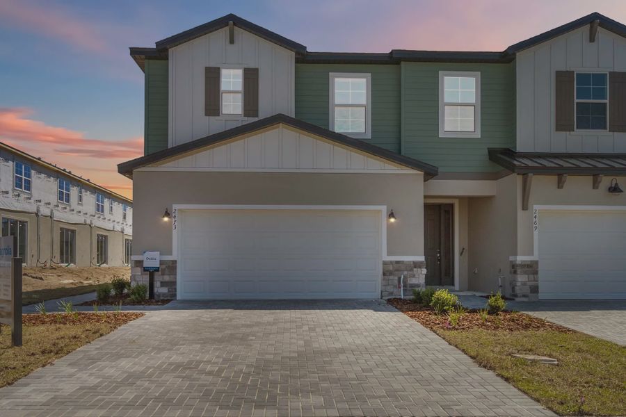 Front exterior of a home in the Magnolia Reserve community, located in Ocoee, FL (Image 10).
