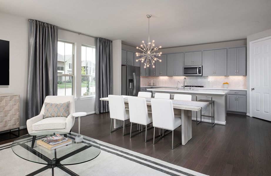 Image 6 of the Lakeshore at Towne Lake Townhomes community in Cypress, TX.