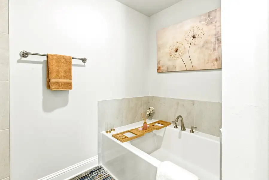 Image 29 of the Kiber Reserve community in Angleton, TX.