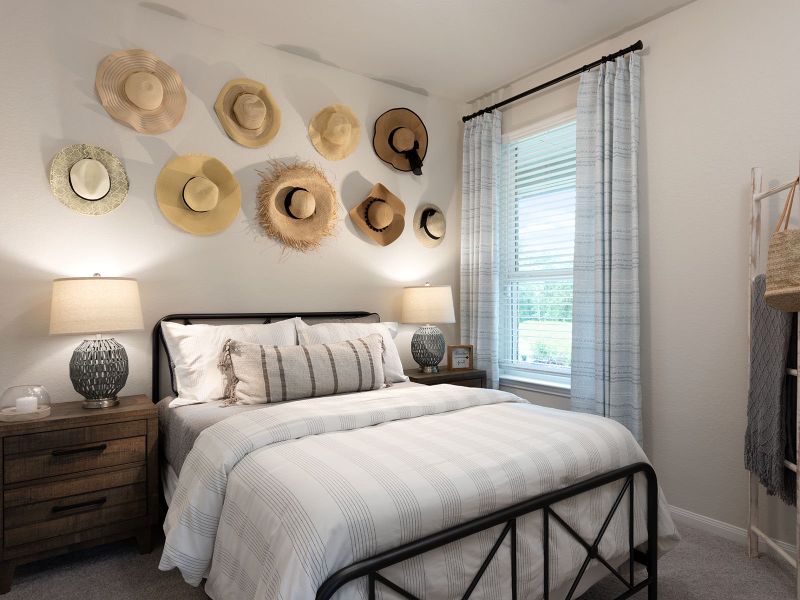 Furnished interior in a model home at Pine Lake Cove - Traditional Series in Montgomery (Image 19). Furnished interior in a model home at Pine Lake Cove - Traditional Series in Montgomery (Image 19).