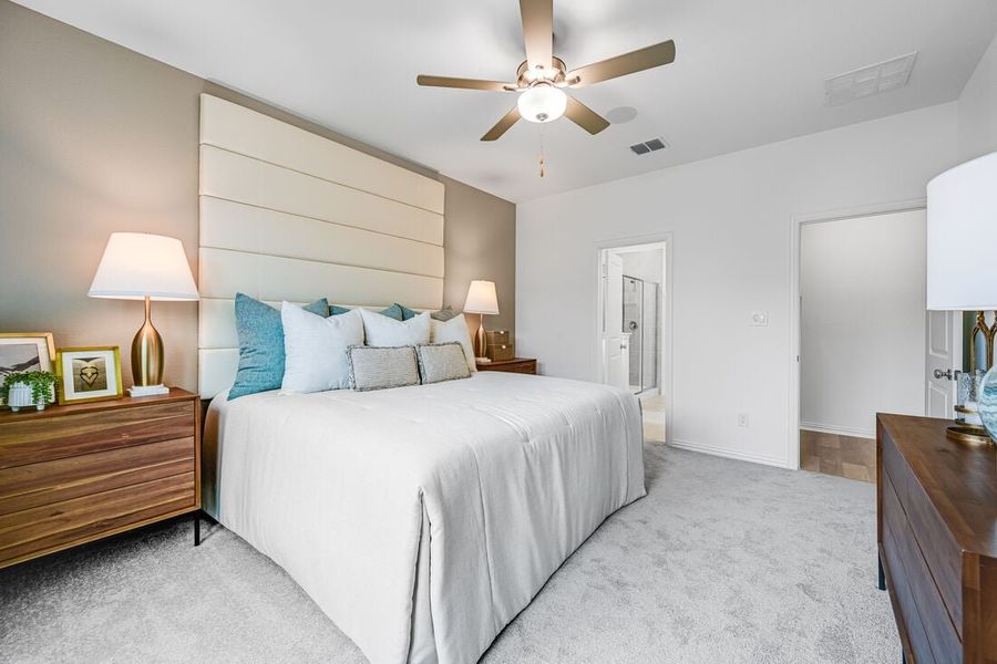 Furnished interior in a model home at Madero 50s in Fort Worth (Image 51).