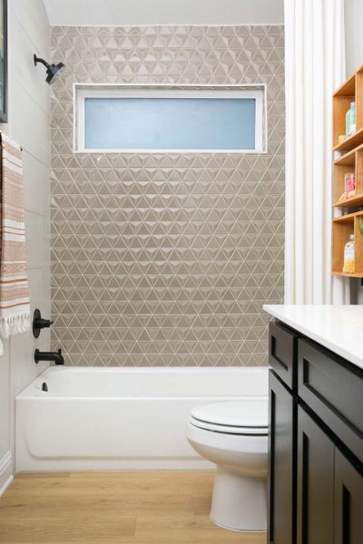 Furnished interior in a model home at Cloverleaf in Austin (Image 48).