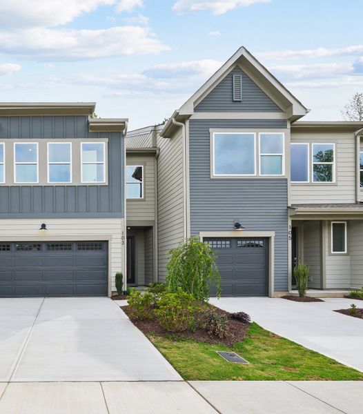 Front exterior of a home in the Summit At Homestead community, located in Chapel Hill, NC (Image 3).