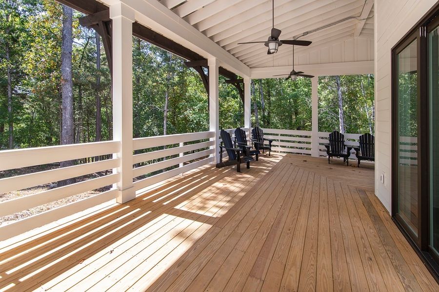 Image 43 of the Pinnacle at North Reach community in Charlotte, NC.