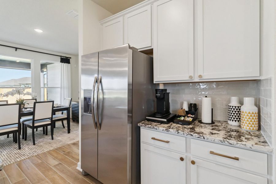 1651 Vista View - Madison - Bonita Vista Model - Kitchen 1651 Vista View - Madison - Bonita Vista Model - Kitchen