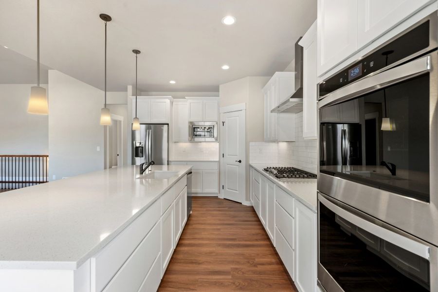 Kinston Centerra,80538 Kinston Centerra,80538