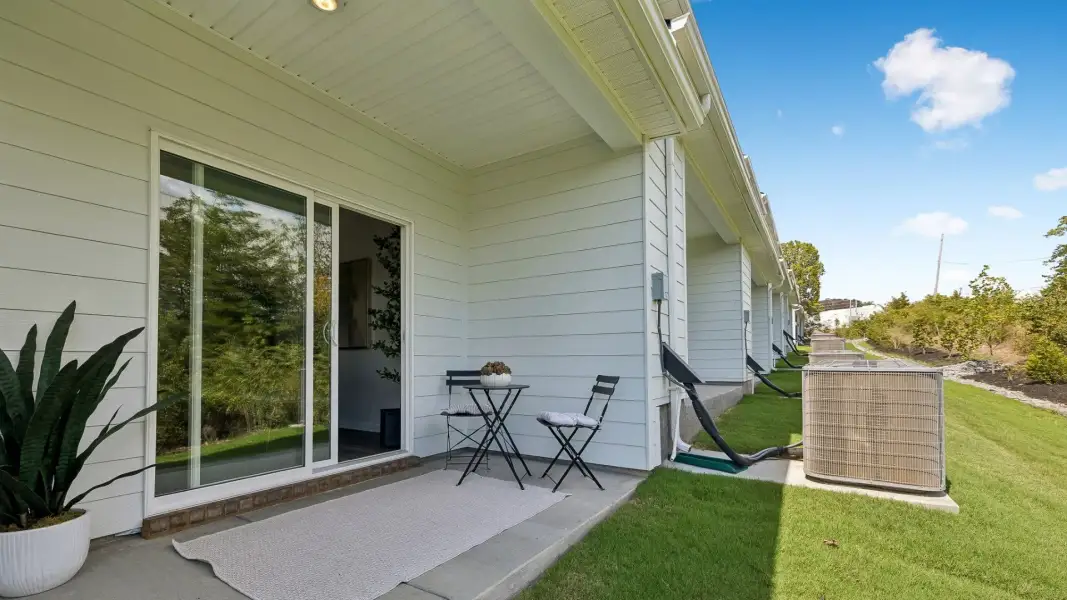 Exterior details of a home in Blair Ridge, La Vergne (Image 15).