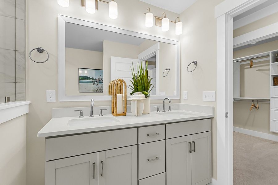 Dabney | Primary Bathroom