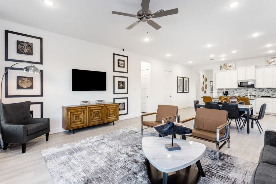 Image 17 of the Seabourne Landing community in Rosenberg, TX.