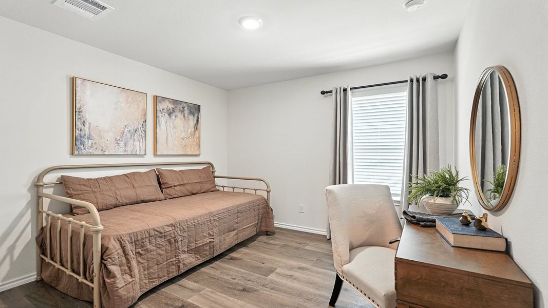 Furnished interior in a model home at The Reserve at Timber Creek in Lindale (Image 10).